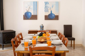Hgieri Holiday Home